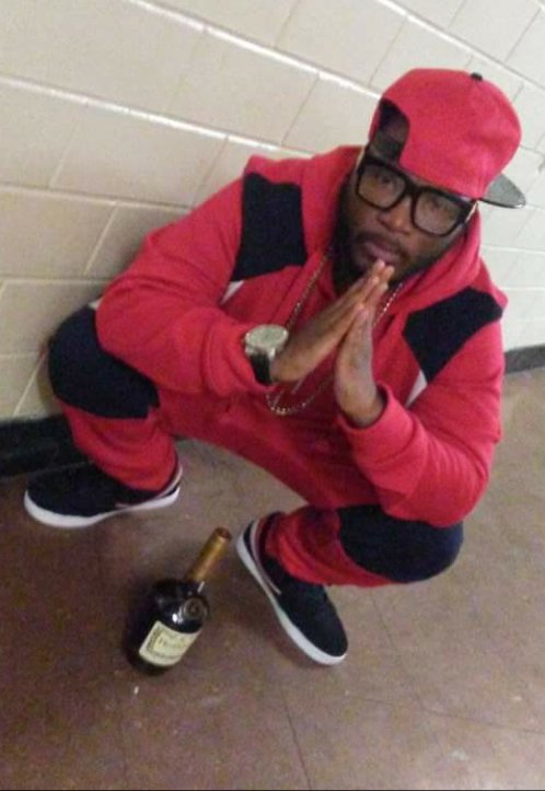 Official Promoter/Mc/Event Staff @Cstyles365 & BRoyale inc. Bookings:(LiveLoveLife)(PaperTrapMafia )