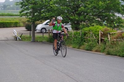 暇さえあれば自転車！遅いけどブルベとロングライドに情熱を注ぐおっさん！ブルベは2014年から。2015年に心筋梗塞。2021年に胃癌と大病を患いましたがことごとく復活！2023年は再びSR奪取。