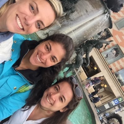 prettybiirrd's profile picture. I'm awkward and I'm okay with it.