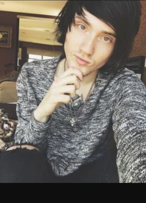 18/I love music/I love @andyblack @realdstoff Follow if you love Denis