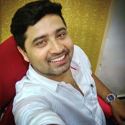 drankitdubey's profile picture. dentist by profession, professor by passion..
too many boats and feet too few !!