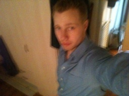 MiCkSt3r's profile picture. Ik ben gespecialiseerd in iets waar ik iets voor krijg en echt helemaal niet boeiend is voor de meeste mensen….