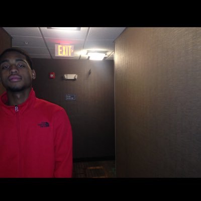 dloadiiiing's profile picture. 