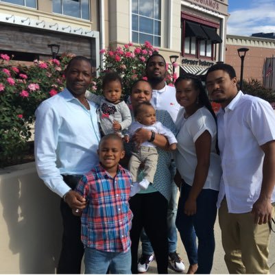 rayjenterprise's profile picture. 