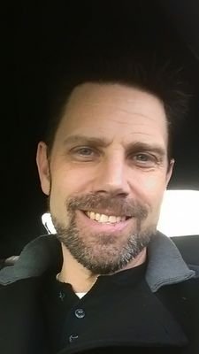 FlatEarth2017's profile picture. Flat Earth is a joke I like Sphears