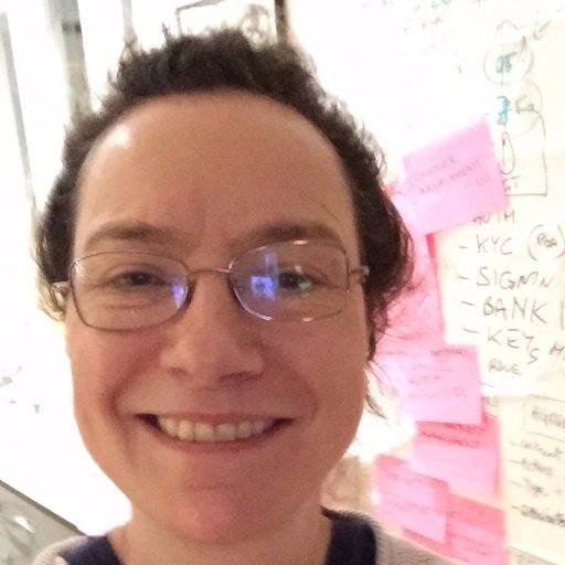 Founder and CIO of hiveonline, authority on fintech for financial inclusion, opera lover, cycling nut and writer