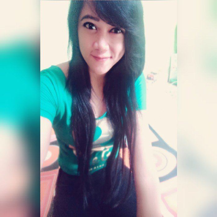 Facebook : iyah deswit deswita
Instagrm : deswita_cancy