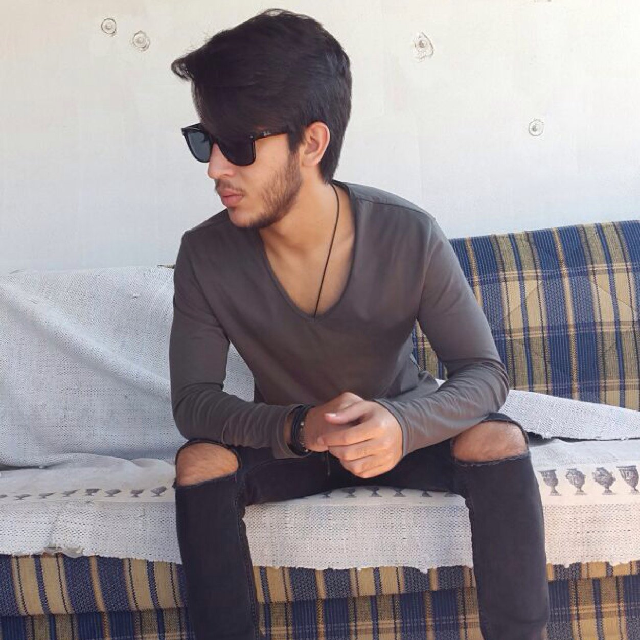 nbercnm's profile picture. Öyle bir çırpıda toparlanmaz hayatım. - İnstagram : kerim_almali