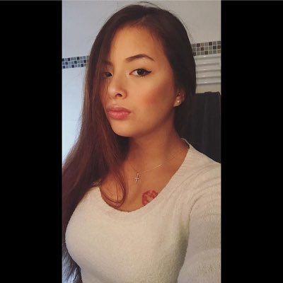 Sabi_May's profile picture. #berlin • 21 y/o • #webdesign • 📷: @sabiimay • 👻: @sabimay