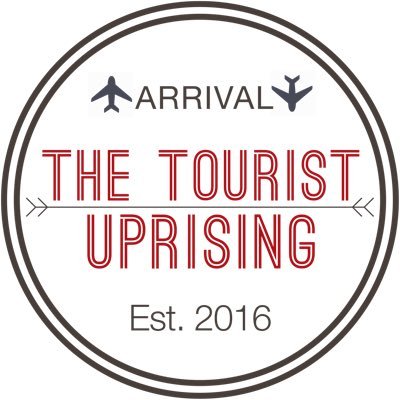 two tourists | helping tourists | avoid tourists —————————— #TouristUprising (SUBSCRIBE to our YouTube channel and join our #FamilyTravel adventures! 👇🏻)