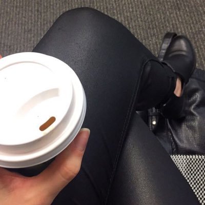 _Miialala_'s profile picture. | Coffee Lover&TimTam Slammer | Student of Marketing, Interactive Marketing and Business Analytics | https://t.co/OceoSS73Oj