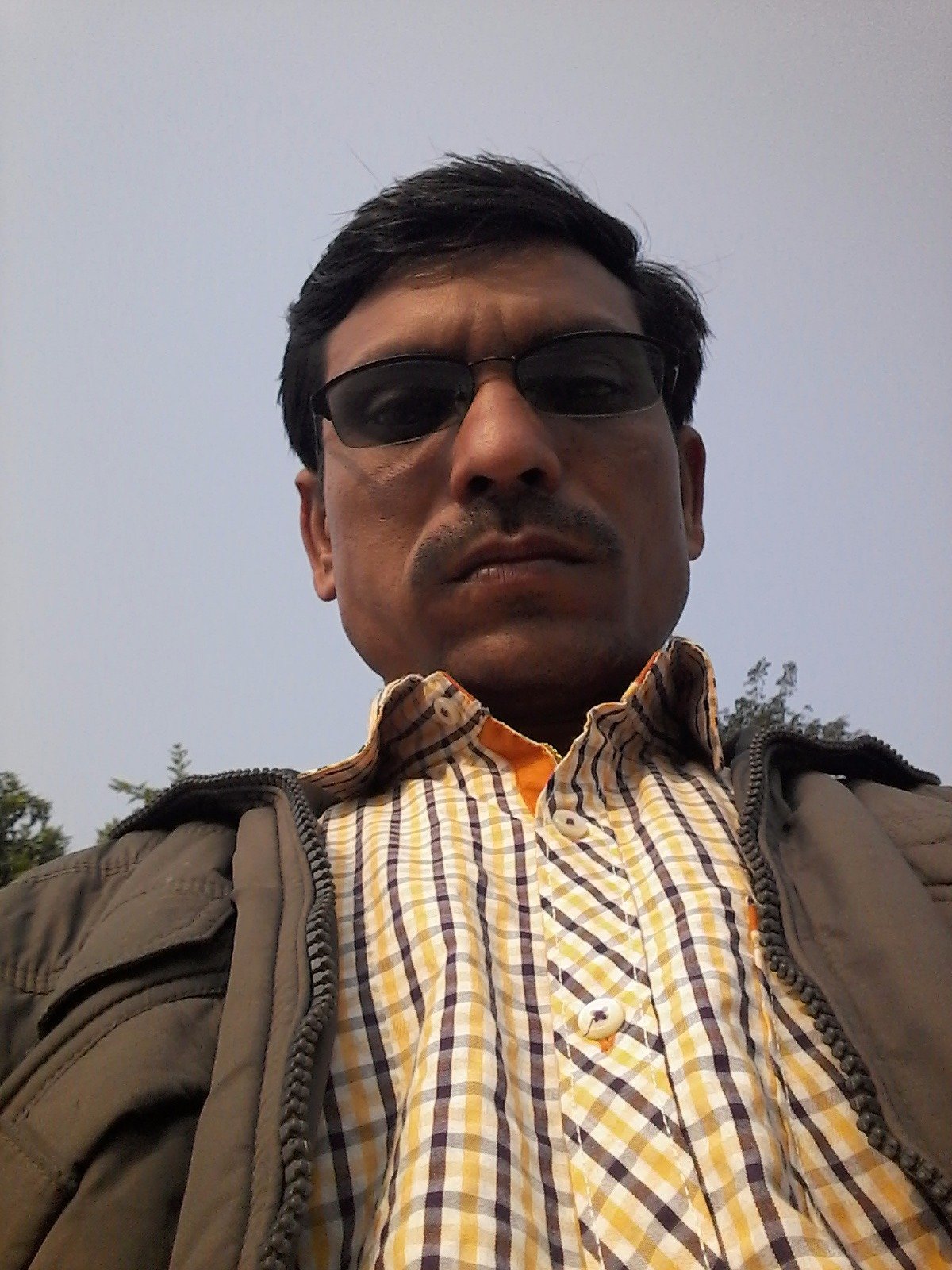 Sarwank69393017's profile picture. 