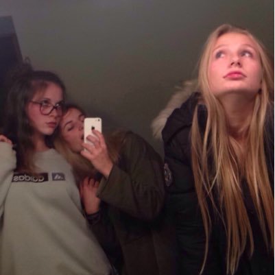 azilizclgr's profile picture. m-97