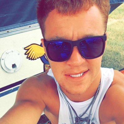 Danieleash95's profile picture. Sports