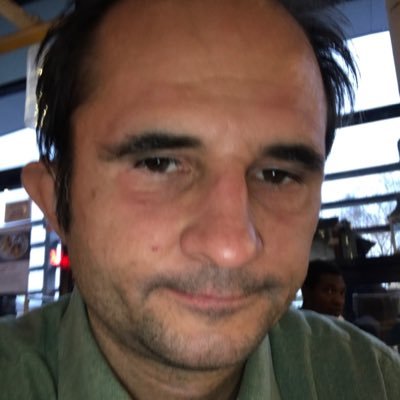 Tomiss33's profile picture. 