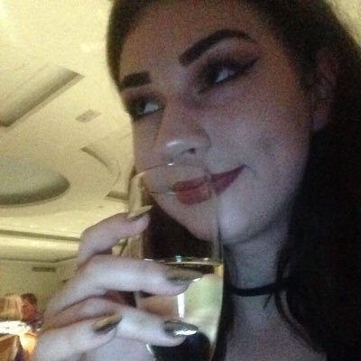 Half Russian half British raised in UK 🌚👻 no other social media account. Back-up account Currently: post-graduate event management student💋🤗