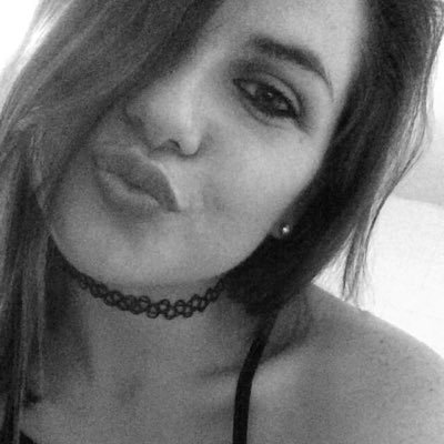 sarahbarbarula's profile picture. 🦋