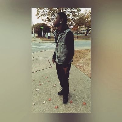 TheBroken5hild's profile picture. 