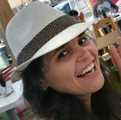voy a reír, voy a bailar vivir mi vida lalalala