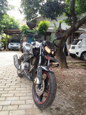 black_nevil's profile picture. Semoga hari esok lebih baik