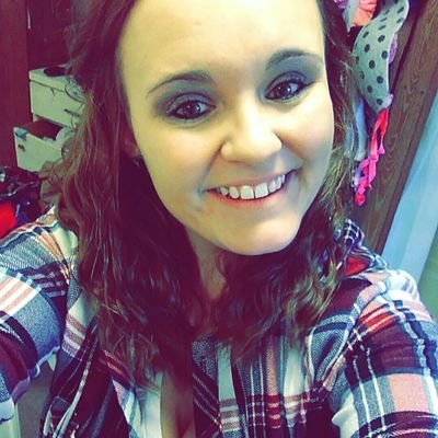 cougarcourt21's profile picture. she's a badass with a big heart 💙💜💋