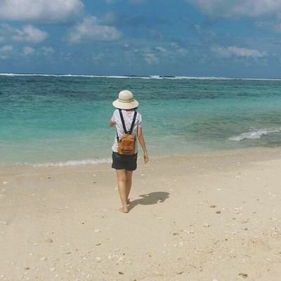 Lirik Lagu Sejuta Maaf - Berakhirlah sudah semua kisah ini.