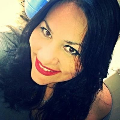 lenyol's profile picture. Profesional comprometida con mi país. No me voy, ¡me quedo aquí!