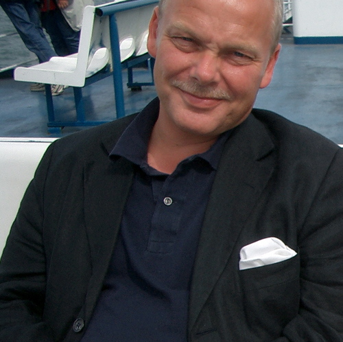 Business Consultant (Labour Relations, Leadership, HR, Lawyer, Business Speaker, Musician, Author and Lecturer at Hochschule Fresenius, Duesseldorf