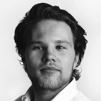 Kommunikasjonskonsulent i Folketrygdfondet. Studert økonomi ved @handelshoyskbi og PR ved @hivolda.