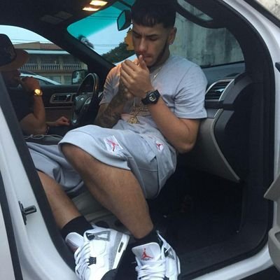 Daniel0552's profile picture. Tu peor batalla es entre lo que sabes y lo que sientes. ßasketball player