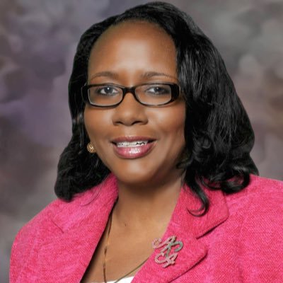 National Distinguished Principal! Proud CPS Principal! 2017 Illinois Elementary Principal of the Year; Univ. of Wisconsin-Oshkosh Distinguished Alumni #AKA1908