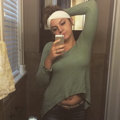 kaceyyleee's profile picture. ☮Positive Vibes☮ sc: kacey_arnold