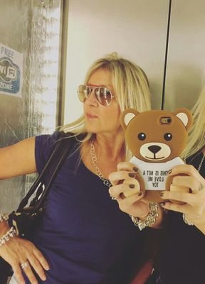 eiblanc4399's profile picture. VLLC.