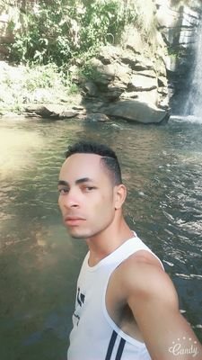 Tiago_filllipe's profile picture. Com Cristo mostrando o caminho, não temos 
nada a temer...