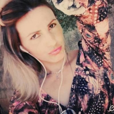 camila_rimes's profile picture. Livrai-me de todo mau, amém! ⚓