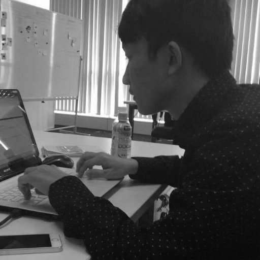 decodedmrq's profile picture. 