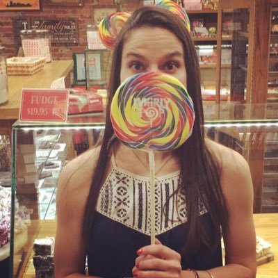 annemarieYAY's profile picture. 