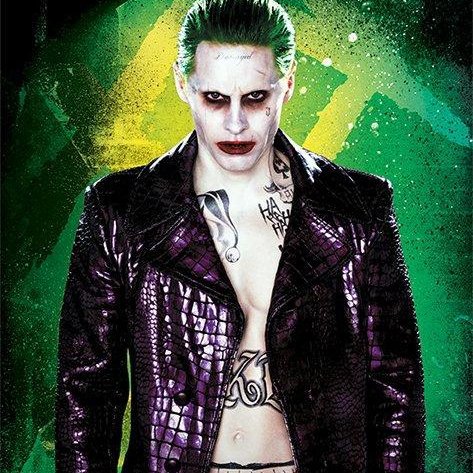 Joker le fou allier ! Ha ha ha ! . ma meilleure réplique:jvais pas te tuer. J'vais juste te faire mal. Super super MAL! off