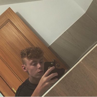 British, Aspiring YouTuber/Vlogger. Like and Subscribe. Living The Wheelchair Life♿️