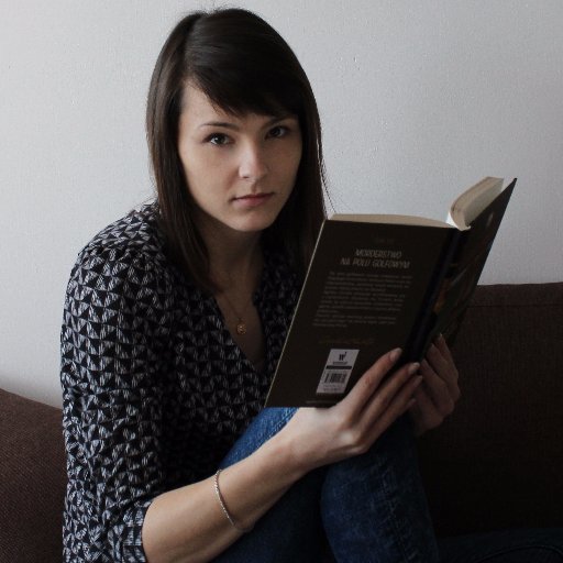 k_czyta's profile picture. Czytam, piszę i dzielę się wrażeniami.