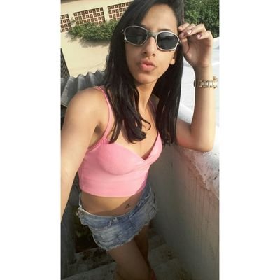- Meu anjo Da Guarda É Forte ,Invejosa Nao ganha Espaco Se eu Vair 3 veses Eu Me Levanto Quatro snap- Tiffany.gui
