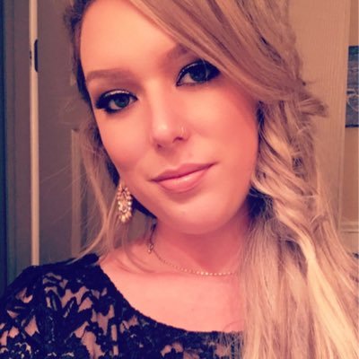 LusciousLooks_'s profile picture. Not all who wander are lost