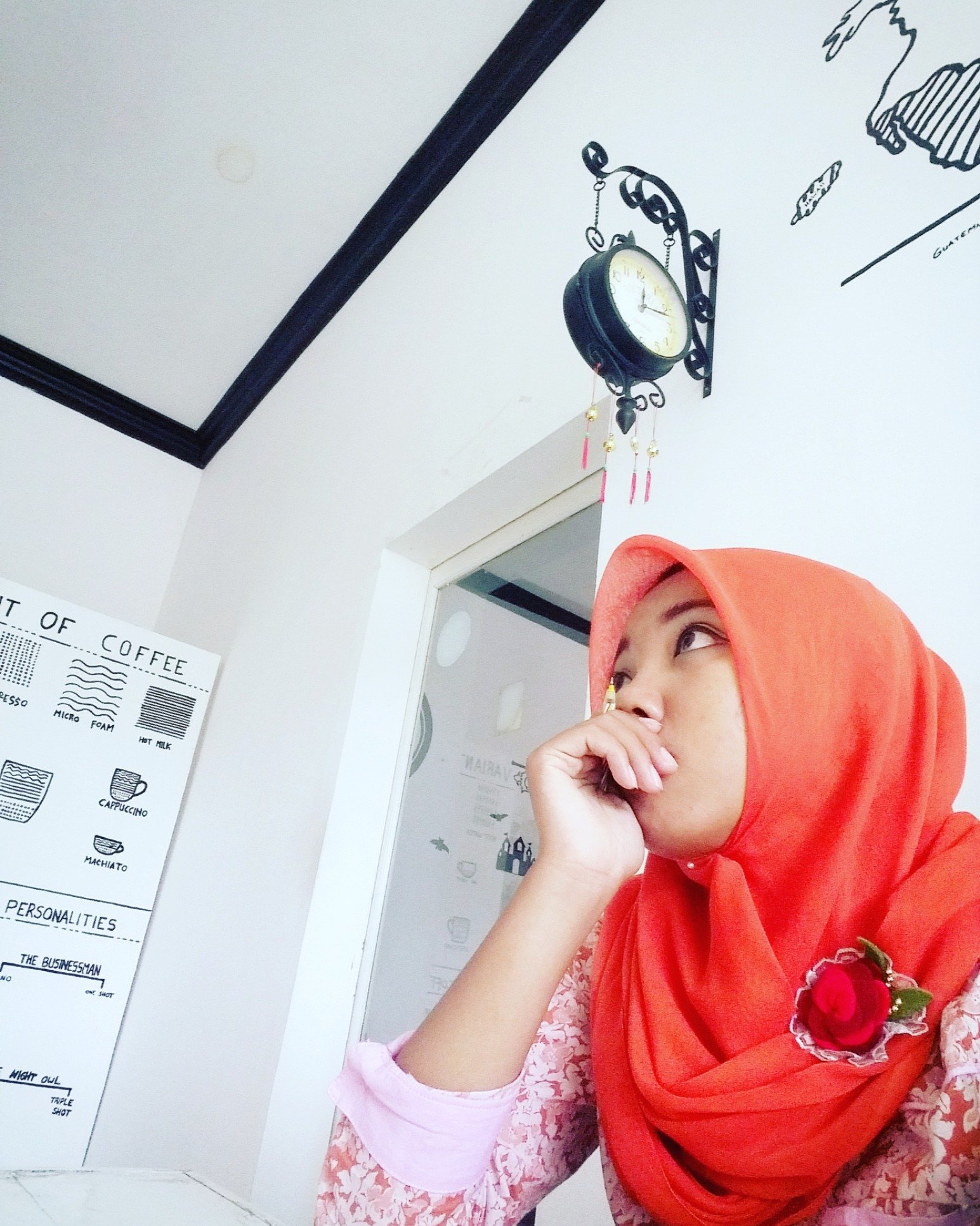 pinupinupin's profile picture. Tetaplah merunduk manusia ada masanya.. 😊