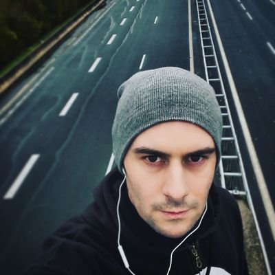 Neofl0w's profile picture. 