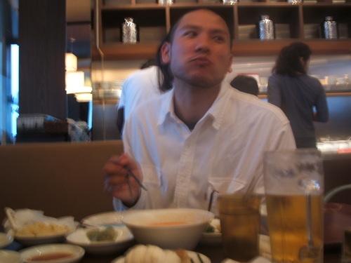 飲食店を中心に店舗設計施工を行う会社ＺＡＷＡＮの代表。親切、丁寧がモットーです。
飲食店も11年やってます。『キッチン某 もつ鍋研究所』（門真市古川橋）