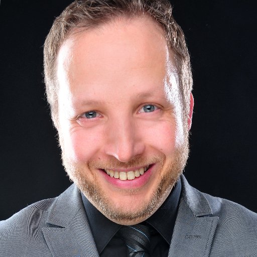 skertzel's profile picture. Business Intelligence und Analytics Consultant, Autor von „Google Data Studio Professionelle Berichte und Dashboards erstellen“.