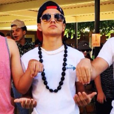One Love, One Heart❤️🏄🏽