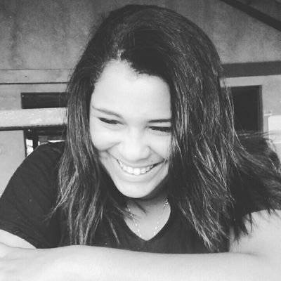 amy03_12's profile picture. med student, rock lover, people hater...