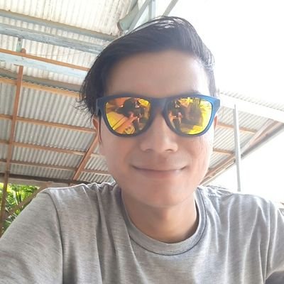 CowokWkwk's profile picture. Bapak gue amoeba, emak gue protozoa!
