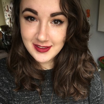 graphic designer & dog loving expert